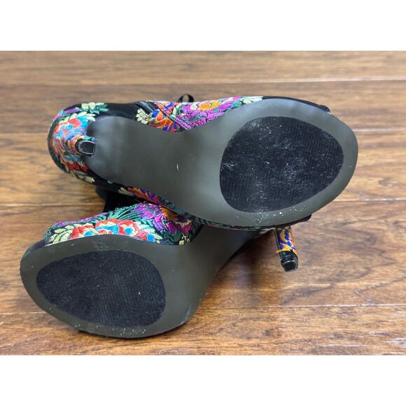 STEVE MADDEN Fuego Ribbon Lace Up, Zipper Asian Embroidered Booties, Sz 7 - Picture 10 of 13